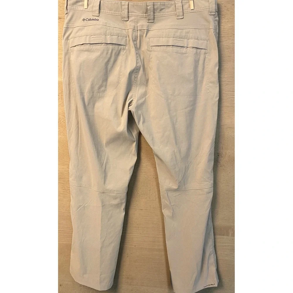 Columbia Omni-Shield Water Repellent Tan Mens Hiking Pants Size 38x32